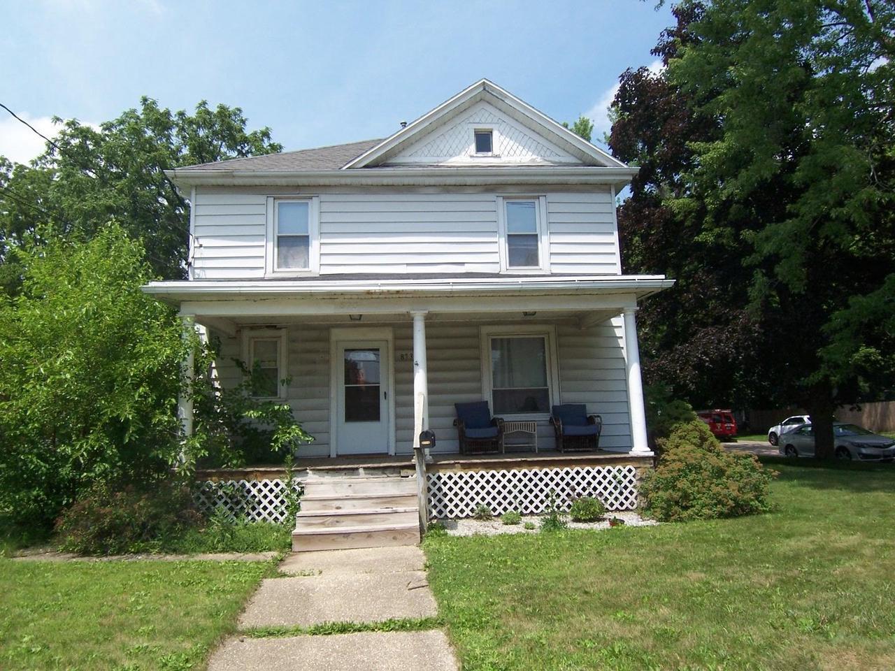Property Photo: 873 East Memorial Drive WI 53545