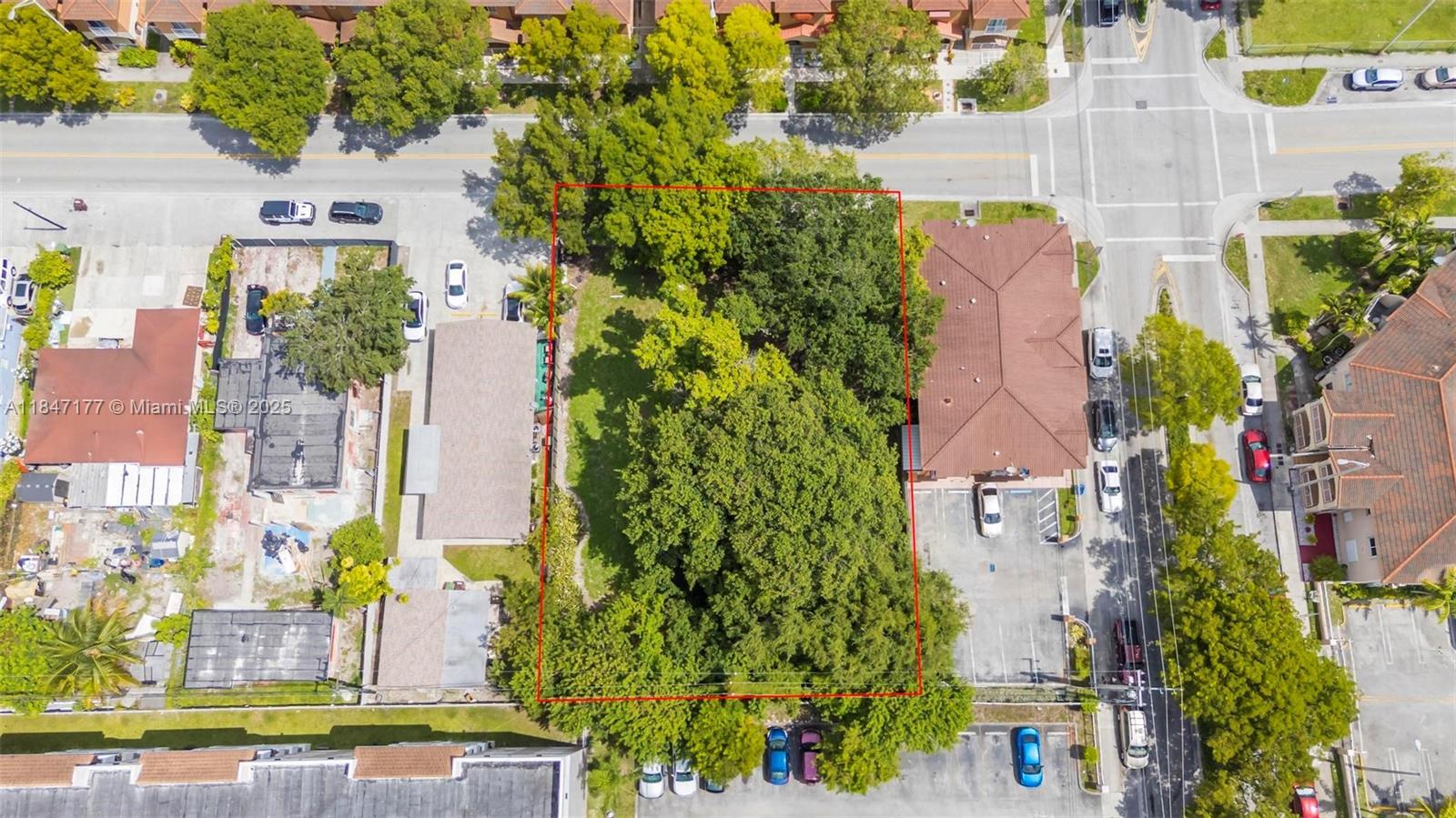 Property Photo: 184 E 4th St FL 33010