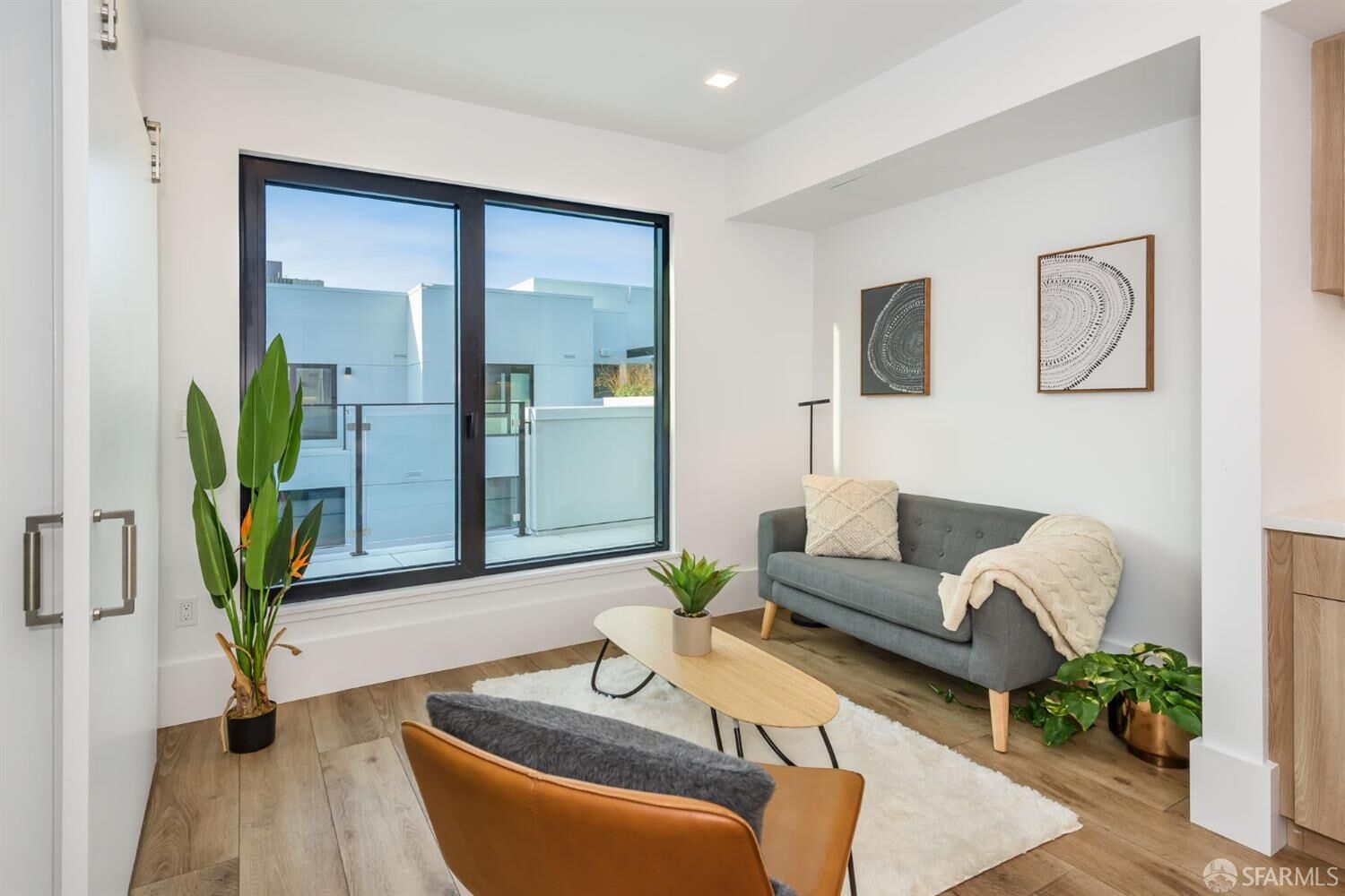 Property Photo: 1288 Howard Street 515 CA 94103
