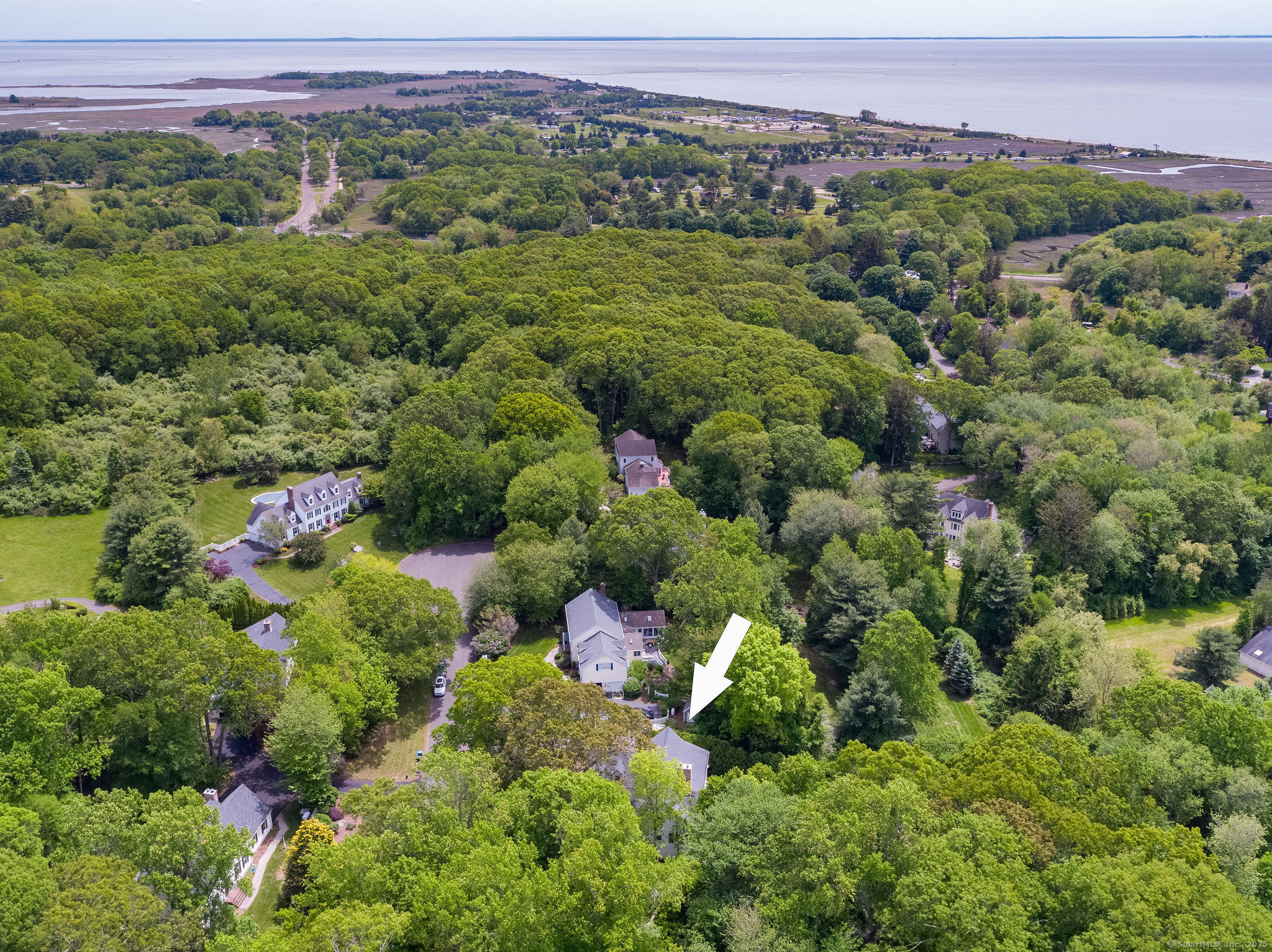 Property Photo:  12 Stanton Court  CT 06443 