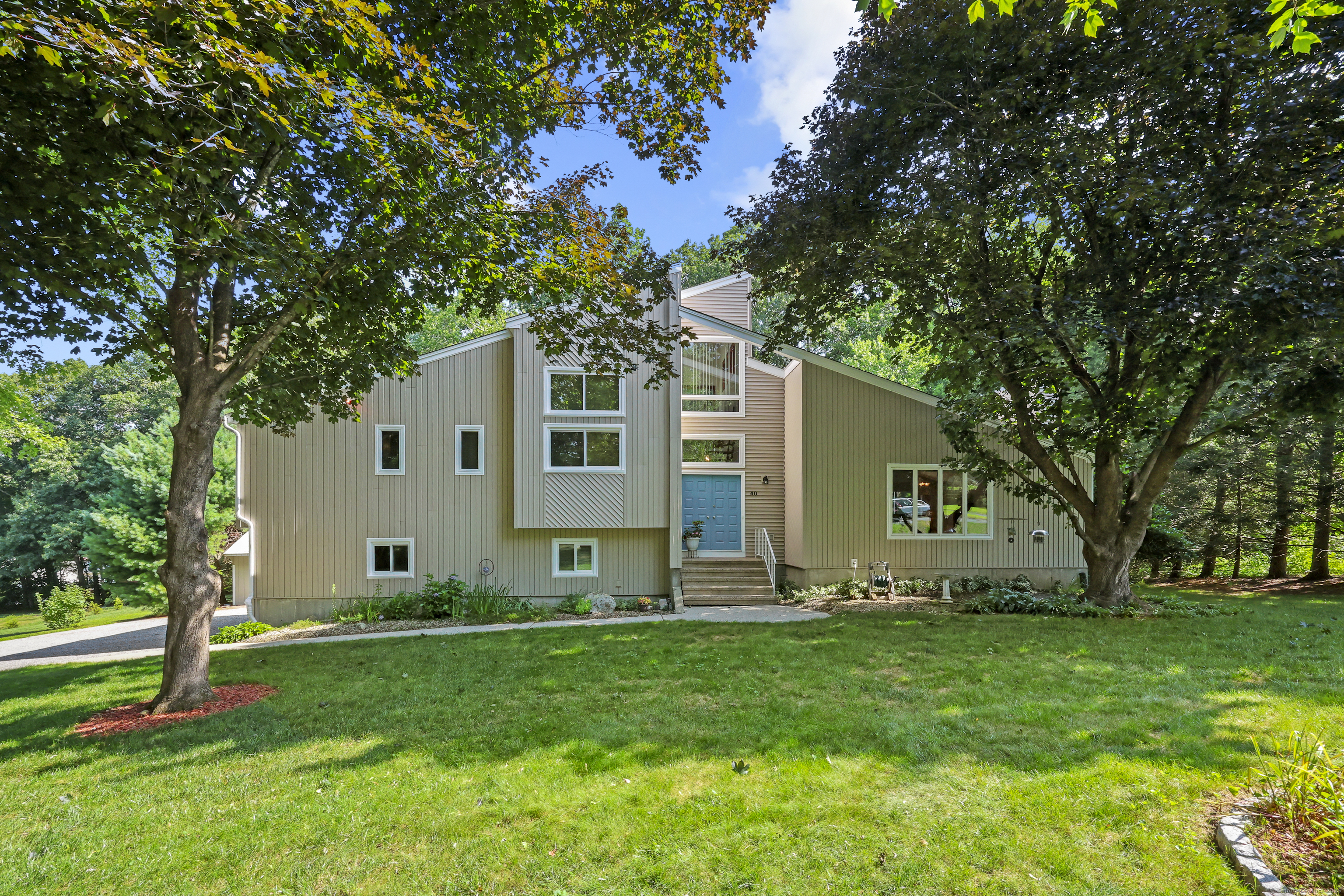 Property Photo:  40 Cannon Drive  CT 06231 