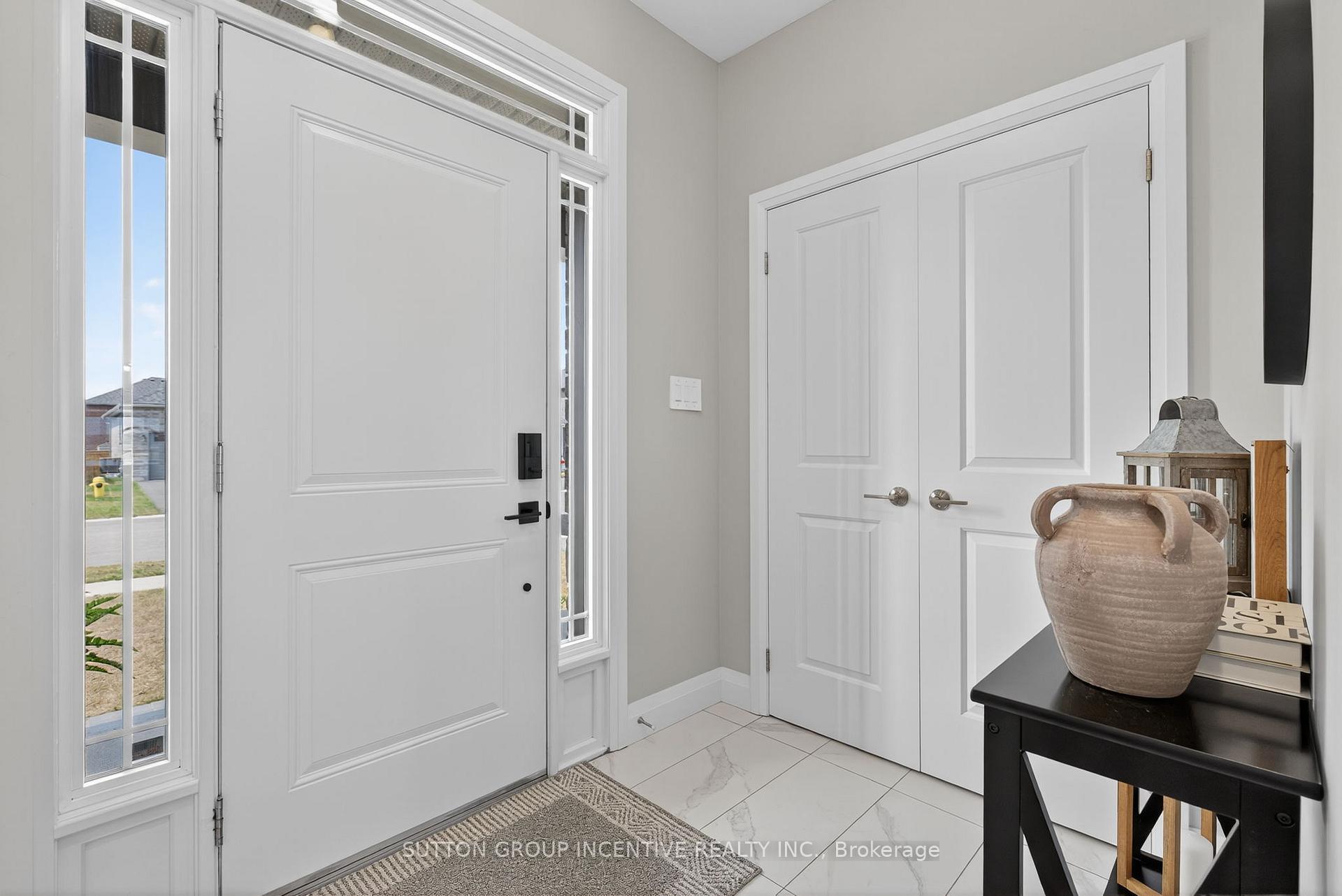 Property Photo: 140 Ritchie Crescent ON L0L 1P0