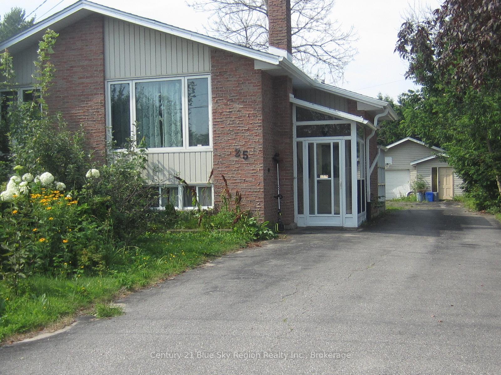 25 Beaver Crescent  North Bay ON P1A 3N1 photo