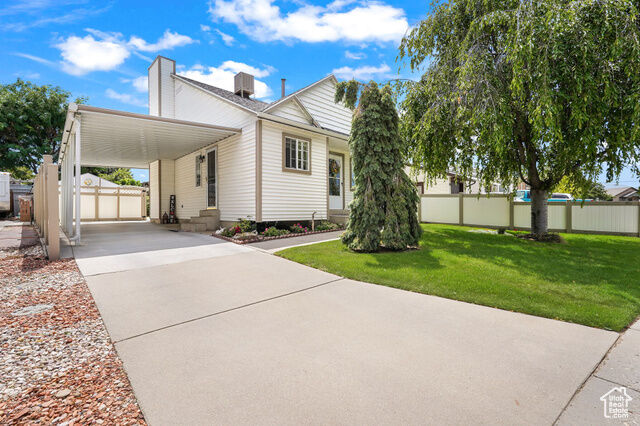 Property Photo: 3149 W Havea Cir UT 84129