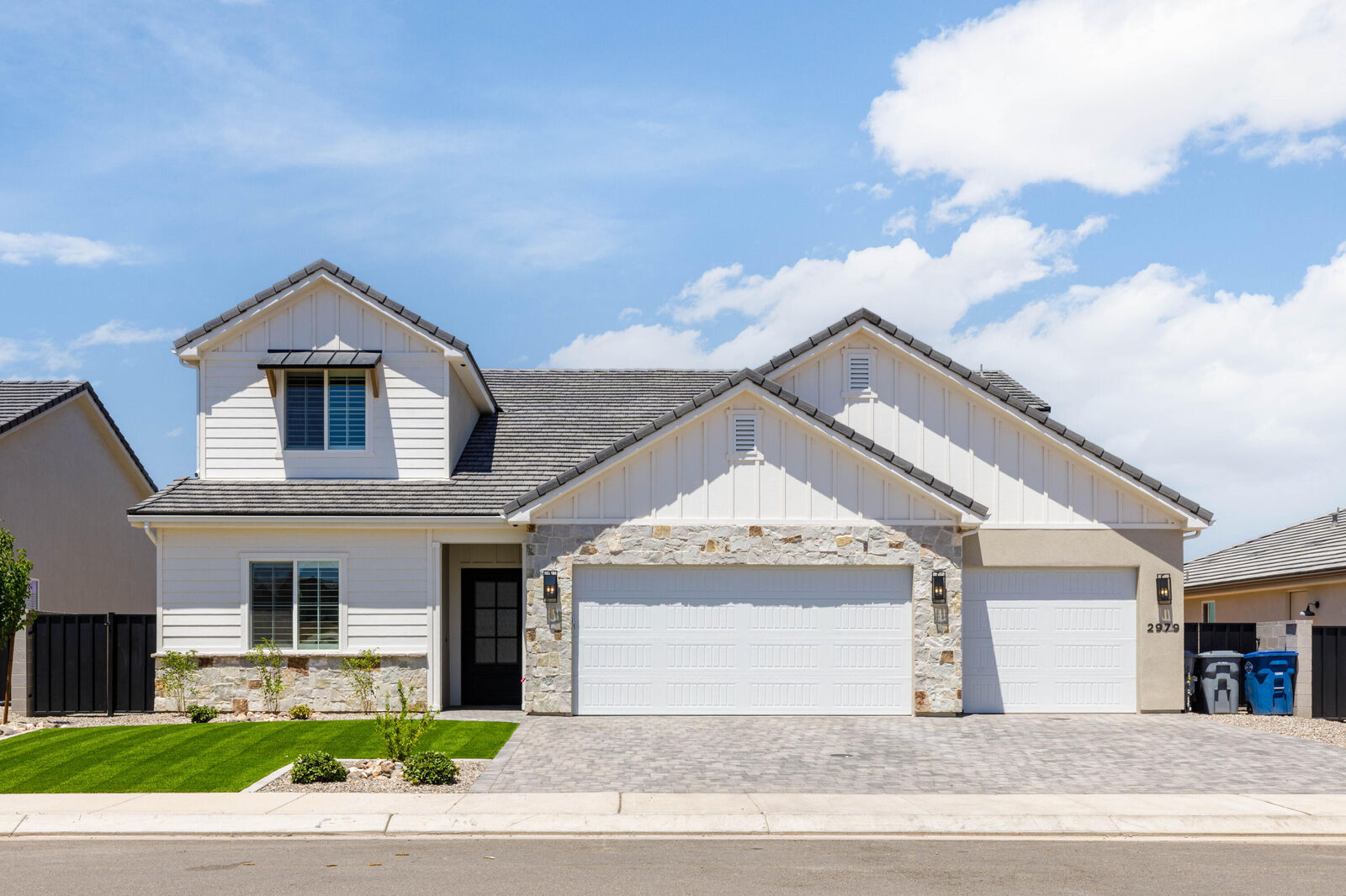Property Photo:  2979 E Alderann St  UT 84790