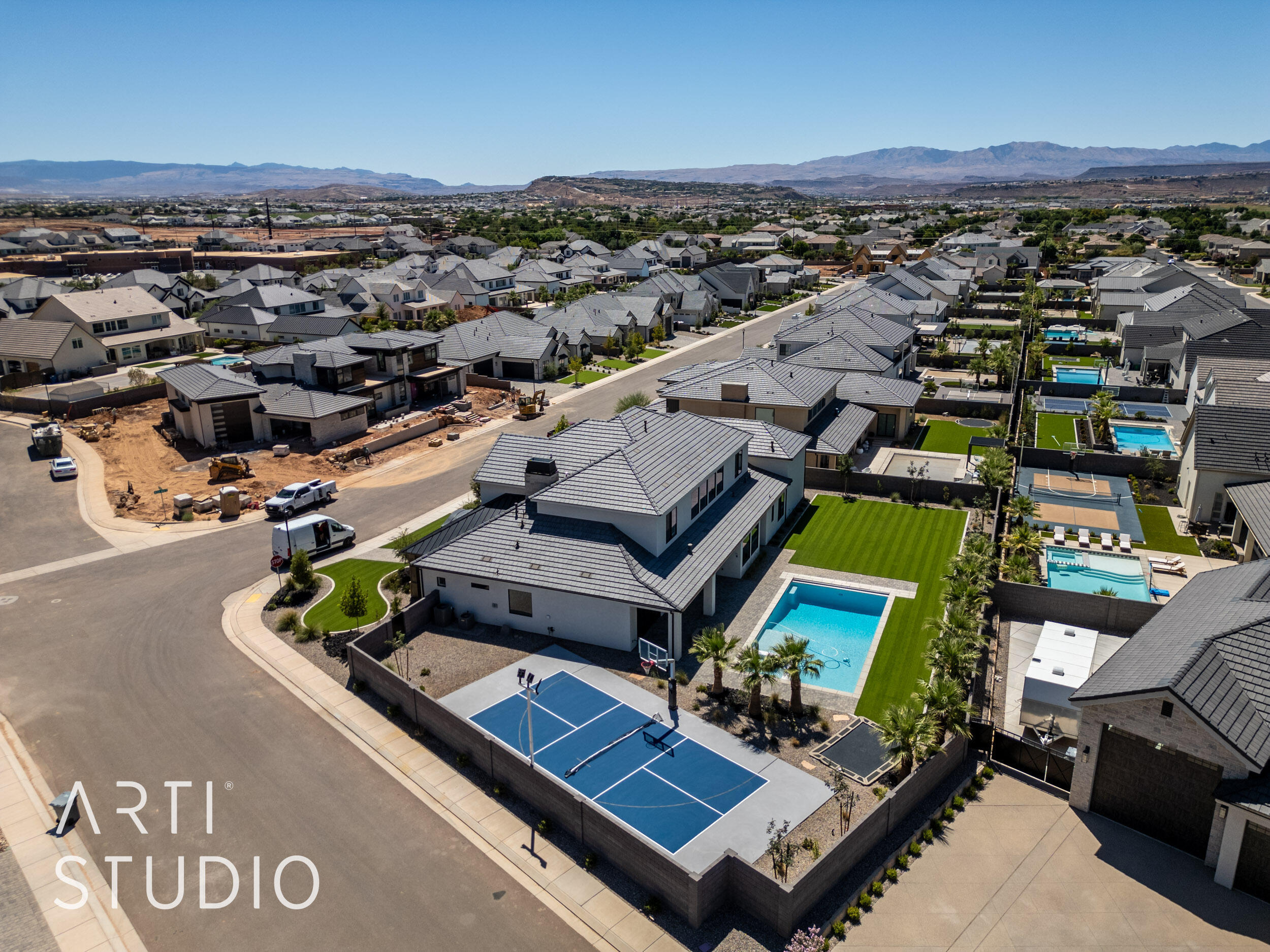 Property Photo: 801 E Arina Way UT 84780