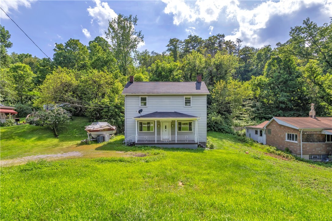 Property Photo: 932 Dixon Ave PA 15137