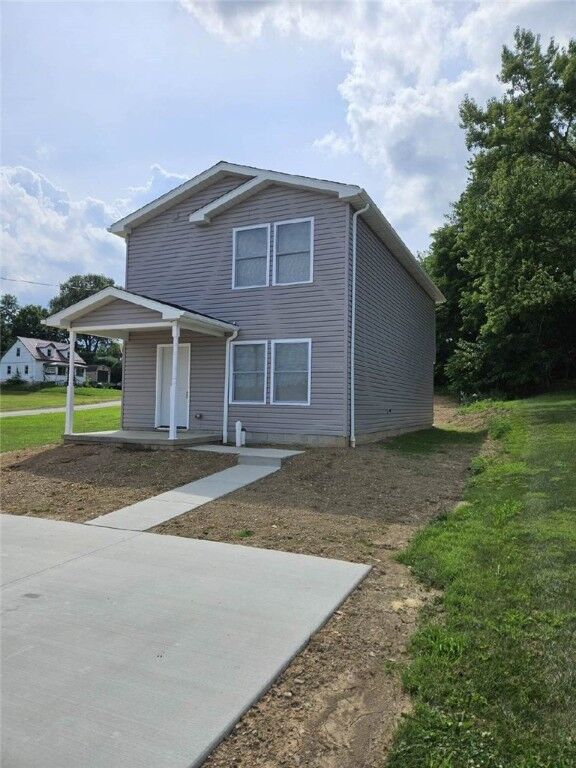 Property Photo:  1607 Maratta Road  PA 15001 