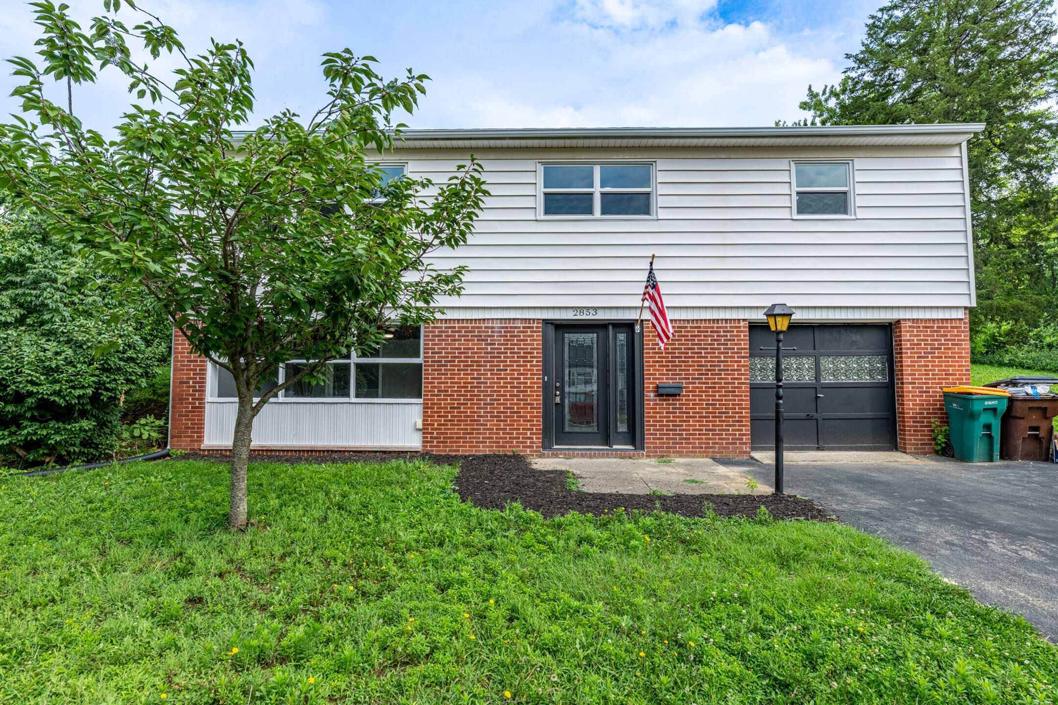 2853 Comanche Drive  Dayton OH 45420 photo