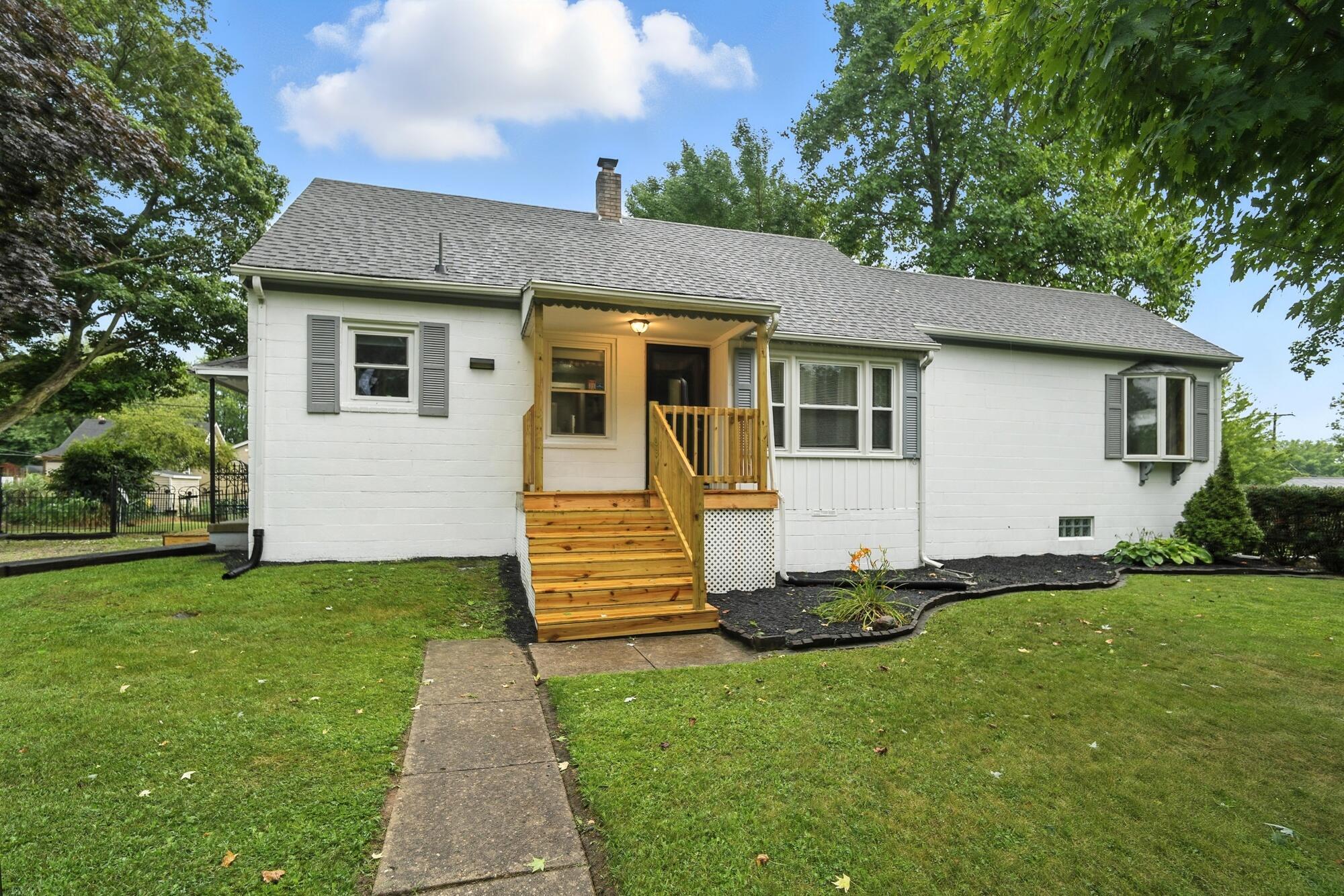 Property Photo:  224 E Downey Drive  OH 45504 