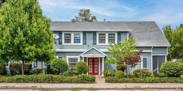 84 School Street  Willits CA 95490 photo