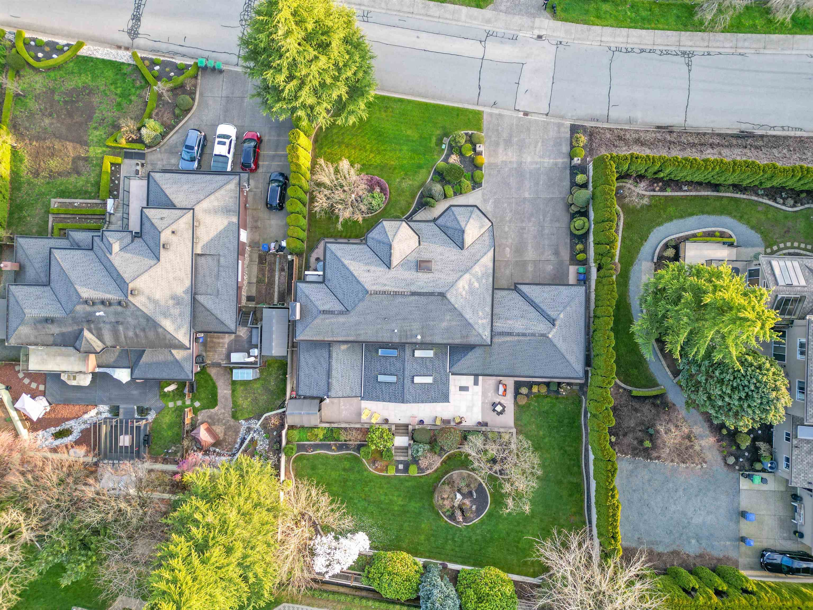 Photo de la propriété: 16425 77 Avenue BC V4N 0L5