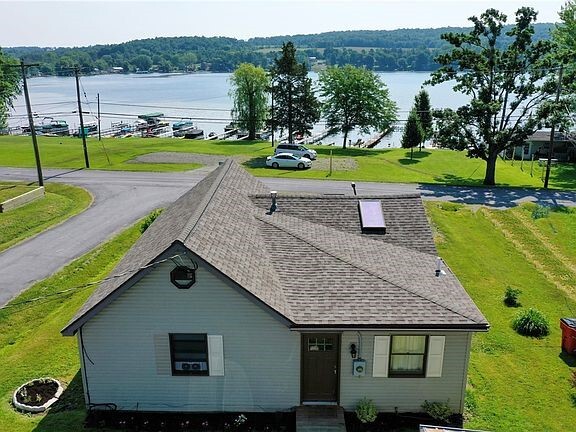 9563 Lakeshore Drive  Wayne NY 14893 photo