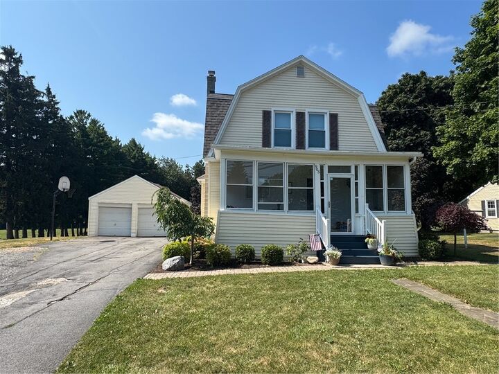 Property Photo: 905 County 4 Road NY 14456
