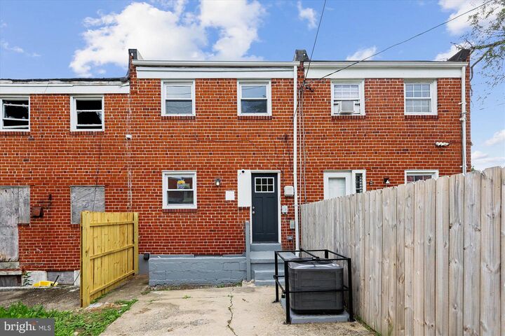 Property Photo:  3824 W Bay Avenue W  MD 21225 
