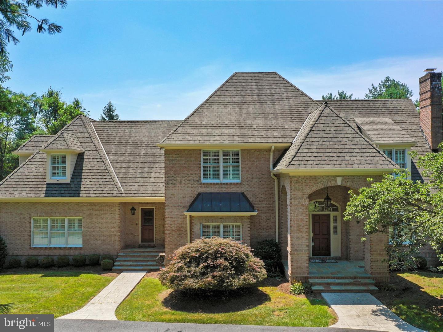 325 Windsor Lane  Winchester VA 22602 photo