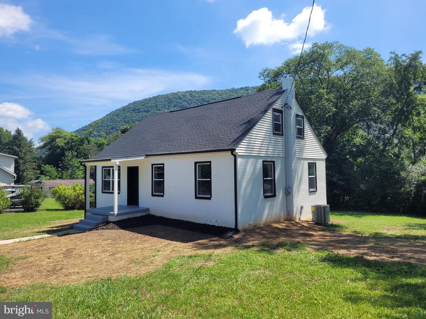 Property Photo: 13310 Pershing Street MD 21502