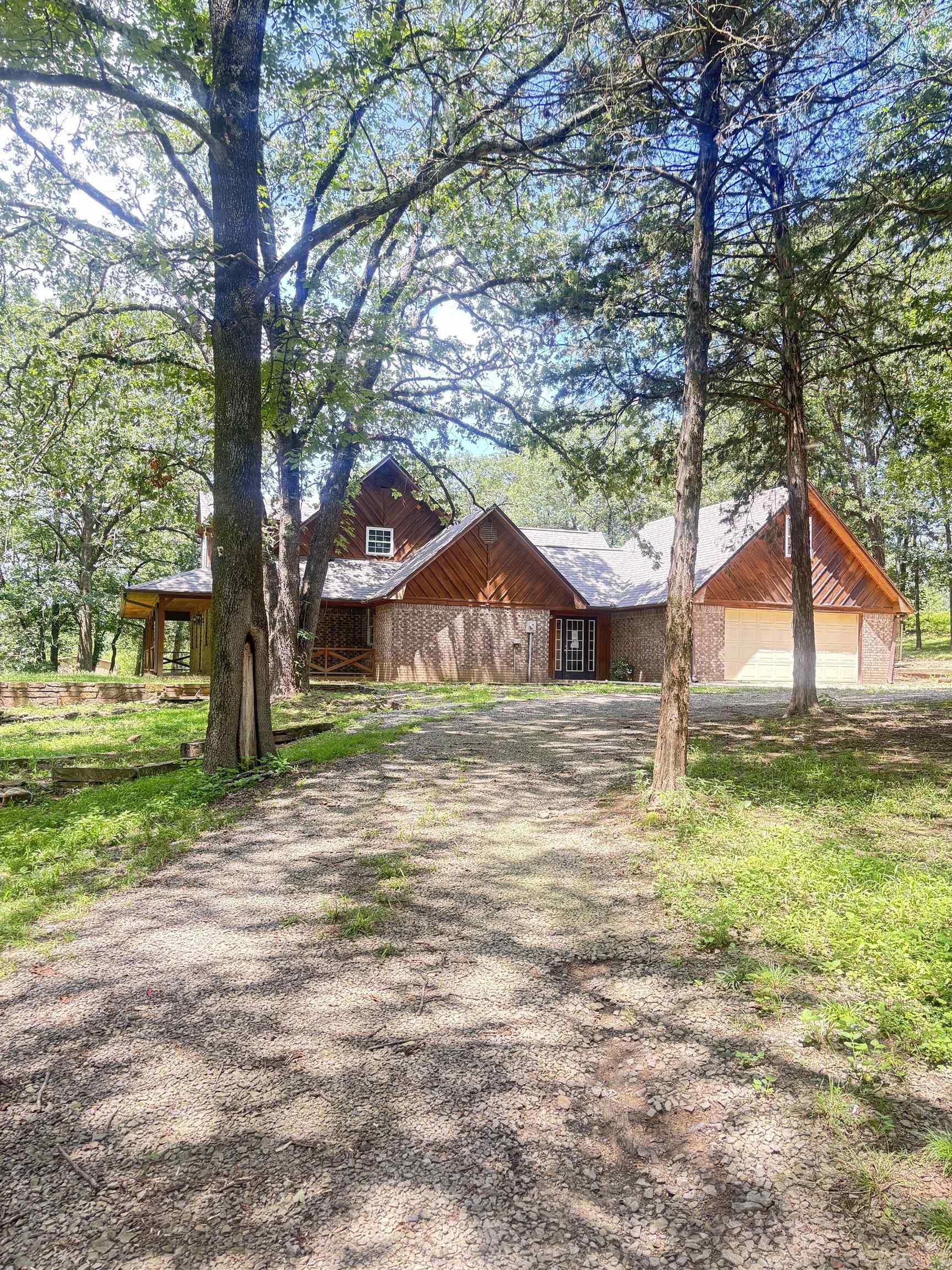Property Photo:  13 Artesian Well Road  AR 72851 