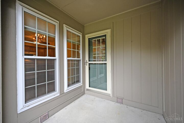 Property Photo: 1714 Emerald Glade Lane OH 45255