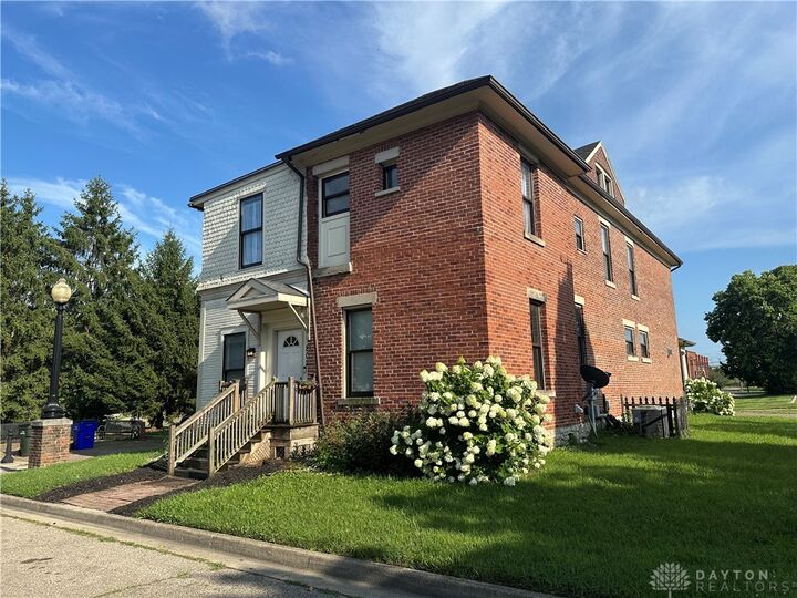 Property Photo:  802 Anderson Goodrich Court  OH 45402 