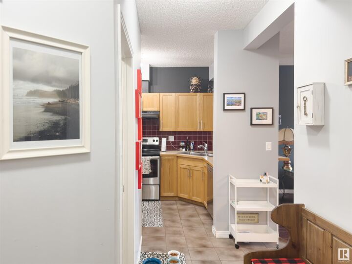 Property Photo:  11107 108 Avenue NW 304  AB T5H 4J3 