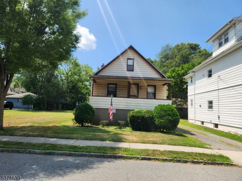 Property Photo:  67 Van Pelt Pl  NJ 07424 