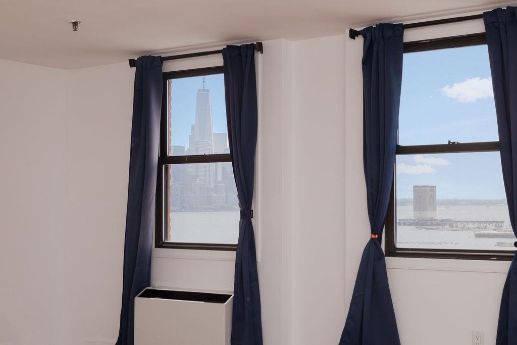 Property Photo: 77 River St 22 NJ 07030