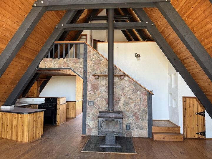 Property Photo:  2556 Burr Valley Road  CA 95526 