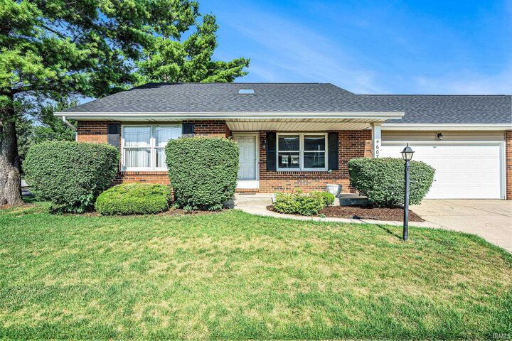 4607 Rivers Edge Drive  Mishawaka IN 46544 photo