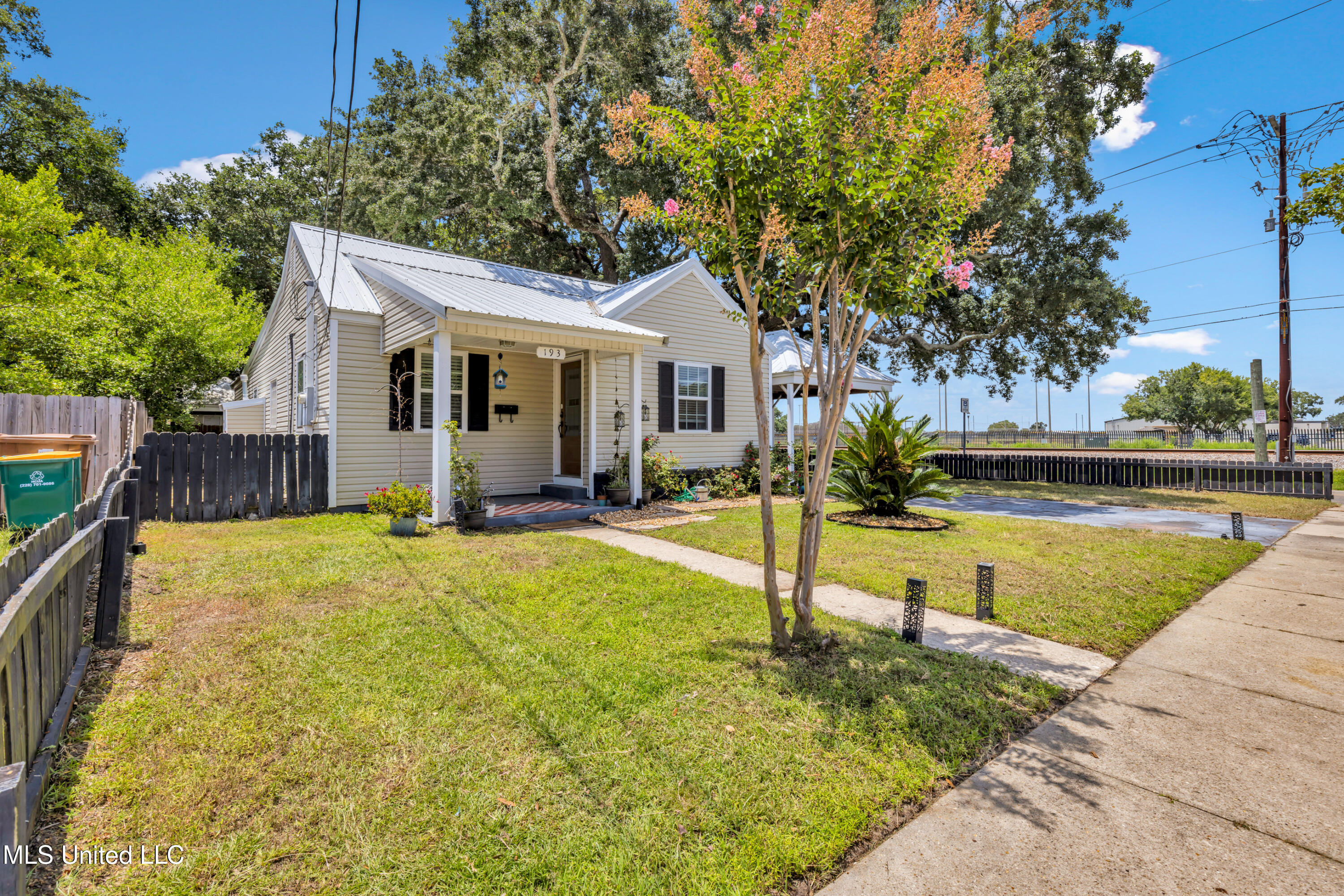 Property Photo: 193 Saint George Avenue MS 39530