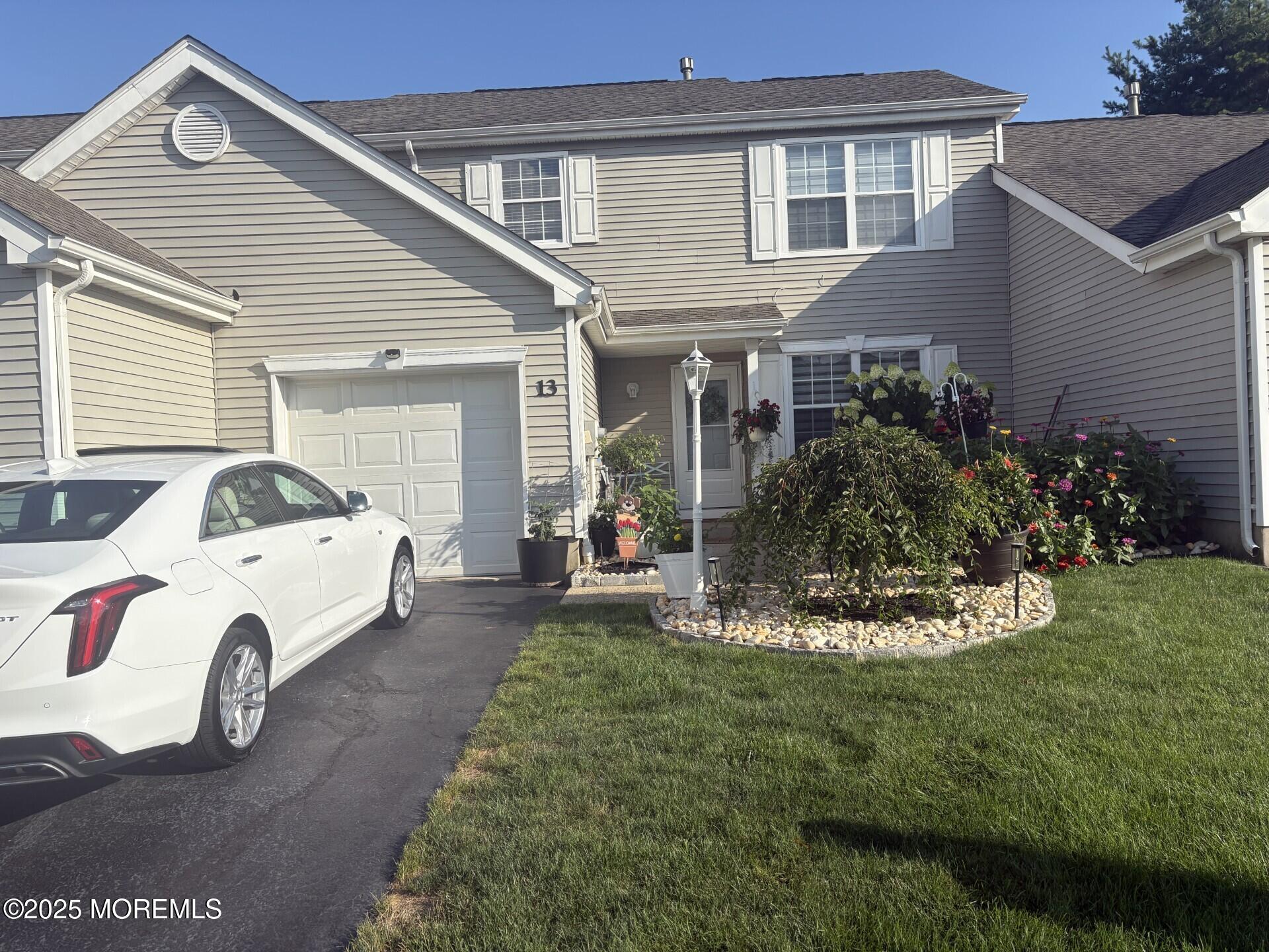 13 Perri Road  Freehold NJ 07728 photo