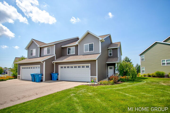 Property Photo:  11887 Quincy Meadow Drive  MI 49424 