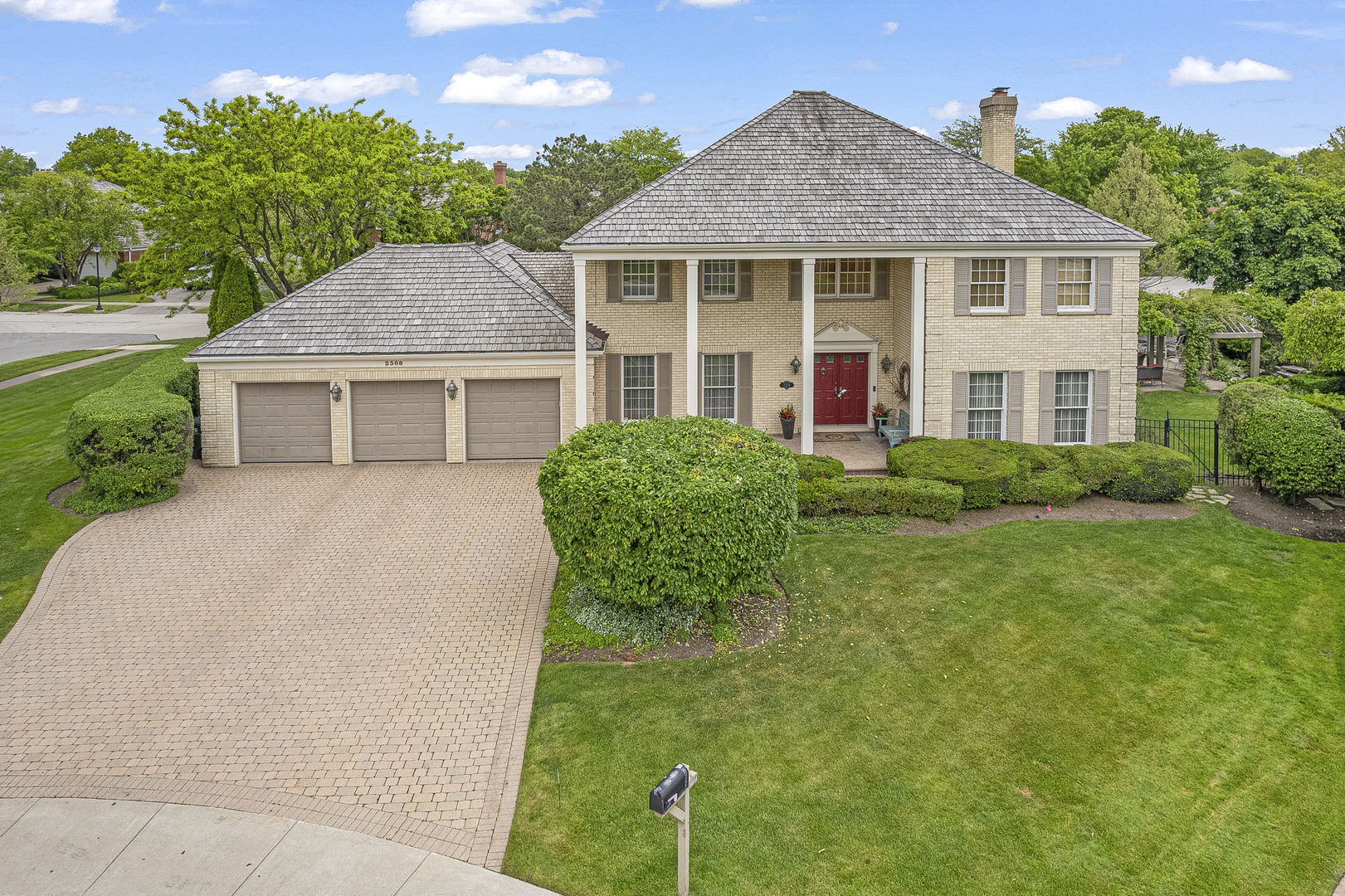 Property Photo:  2308 Indian Ridge Drive  IL 60026 