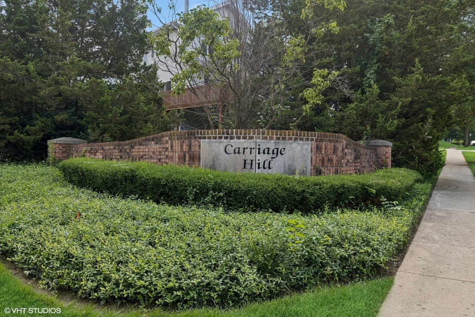 Property Photo: 282 Charlotte Court IL 60013