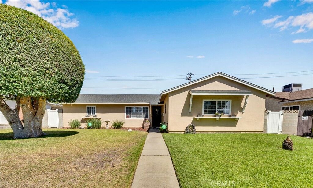 Property Photo:  10189 Mills Avenue  CA 91763