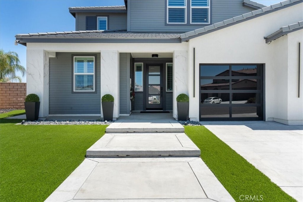 Property Photo:  30826 Yellow Poplar Circle  CA 92584 