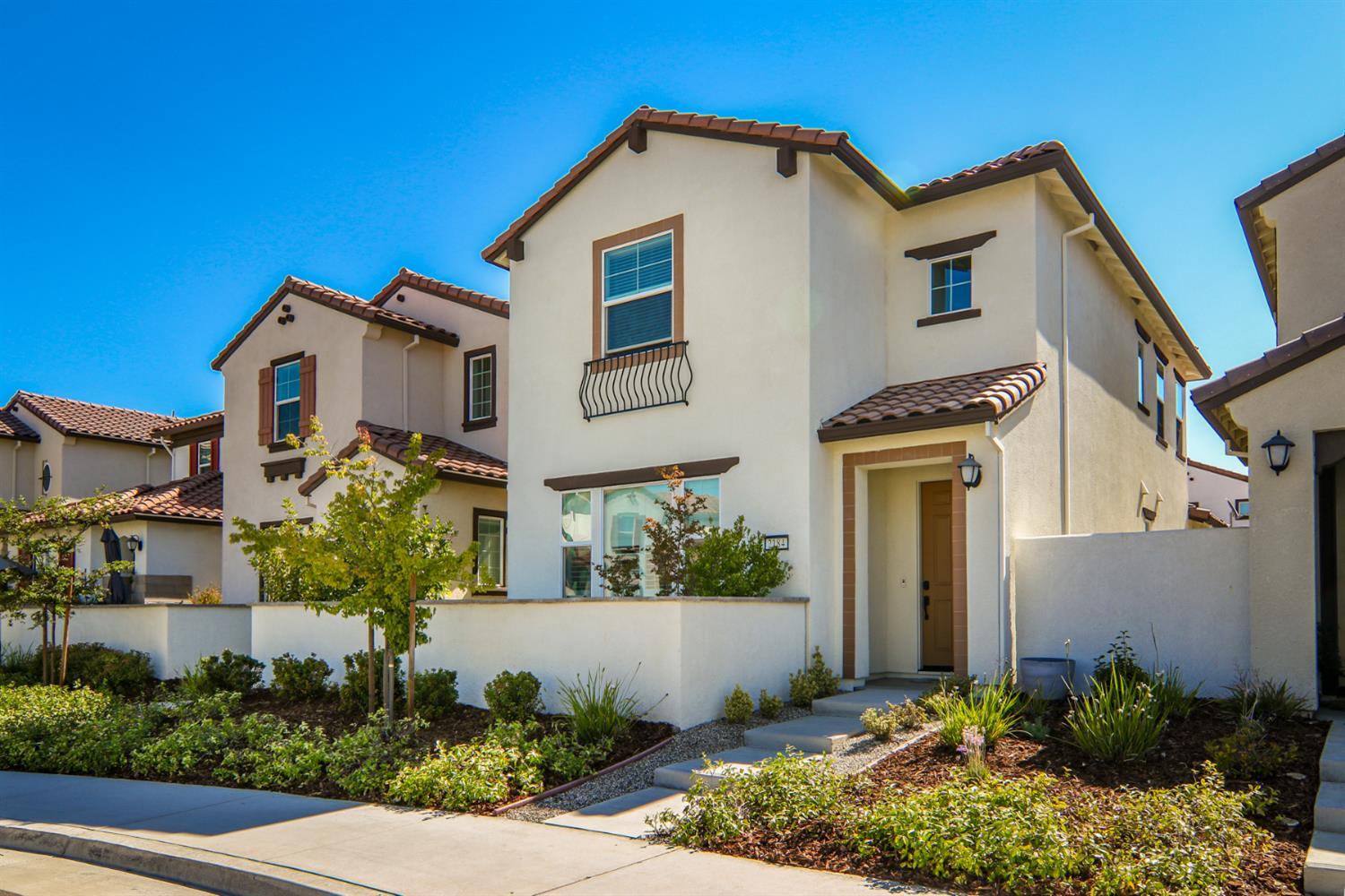 Property Photo:  2184 Terrawood Street  CA 95747 