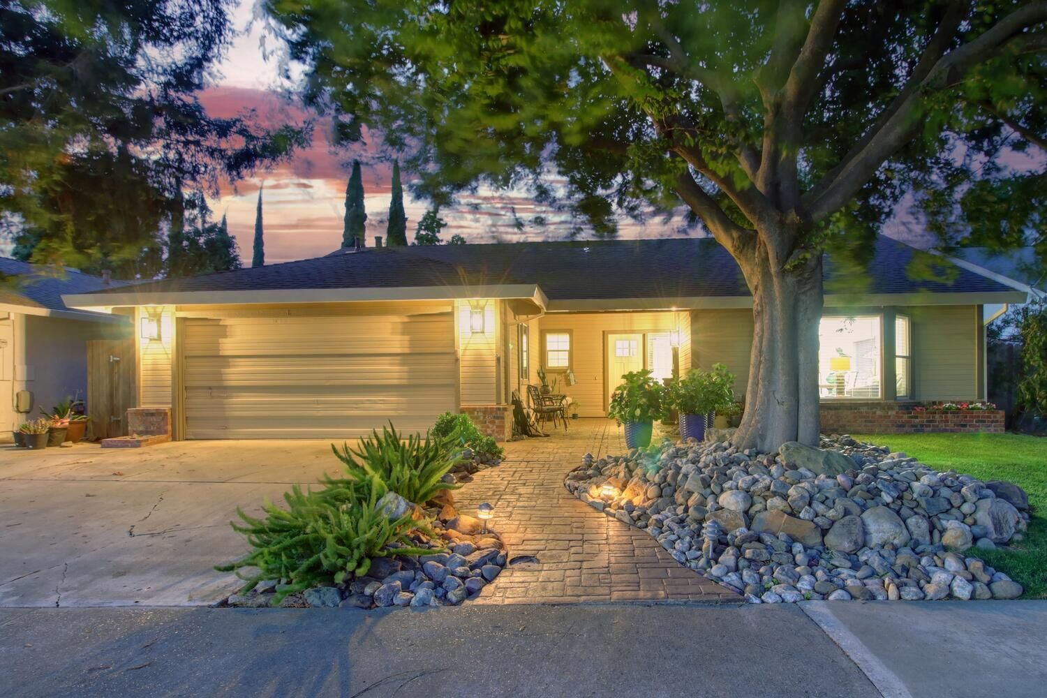 Property Photo:  5841 Laguna Trail Way  CA 95758 