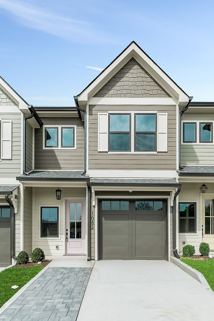 Property Photo: 1050 Noble Loop 29 TN 37211