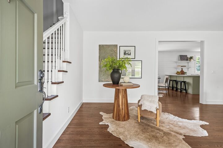 Property Photo:  614 Woodett Dr  TN 37211 