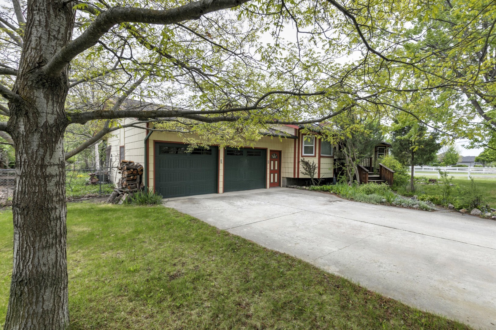 Property Photo: 11385 Trillium Lane MT 59847