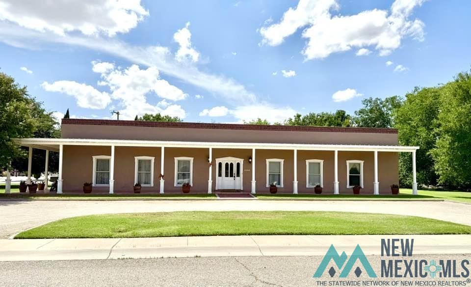 Property Photo: 1531 La Vina Court NM 88220