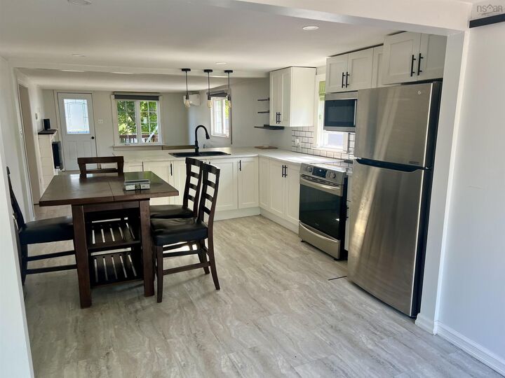 Property Photo:  41 Coll Avenue  NS B0K 1S0 
