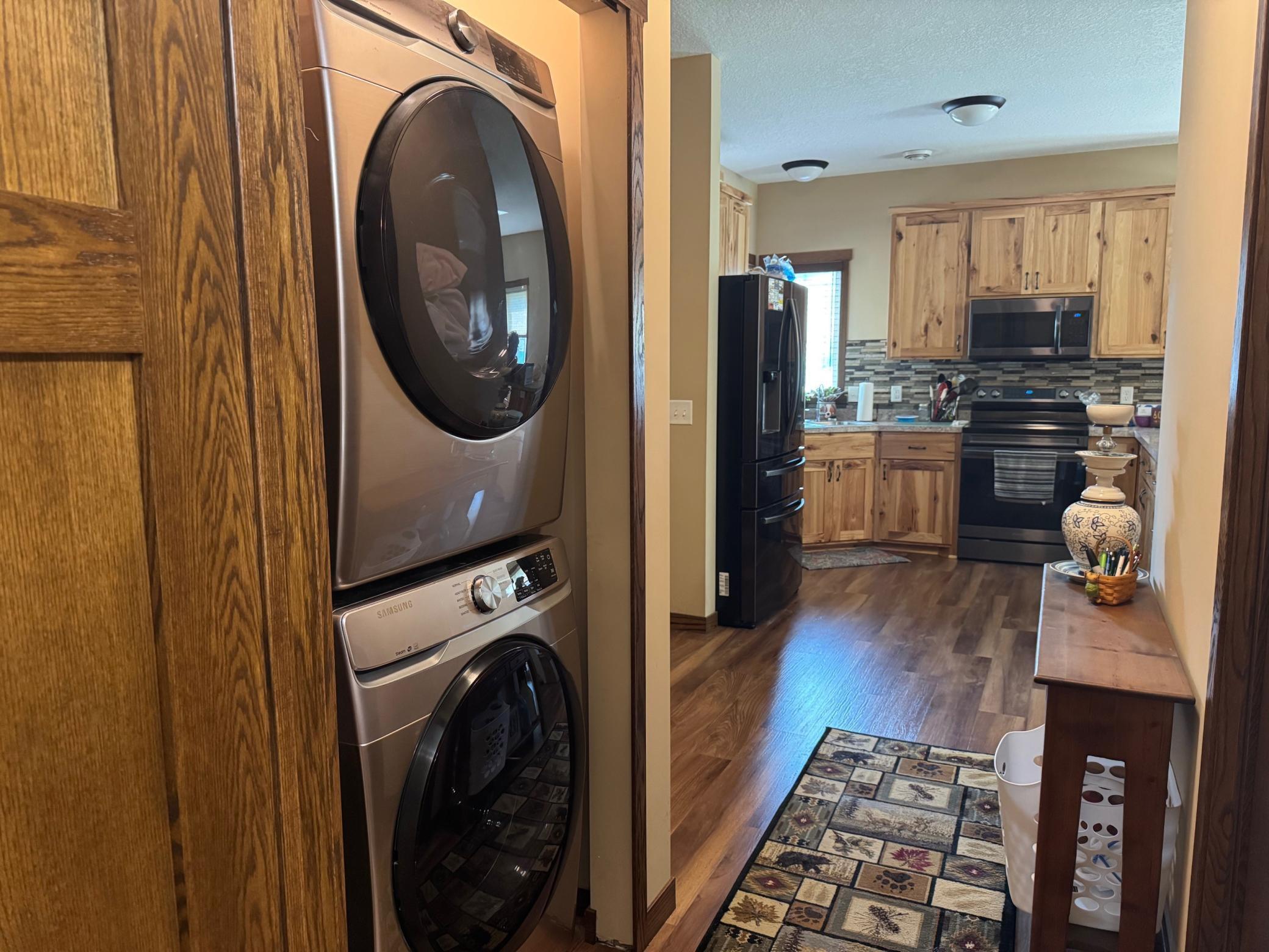 Property Photo: 435 Maplewood Court MN 56342