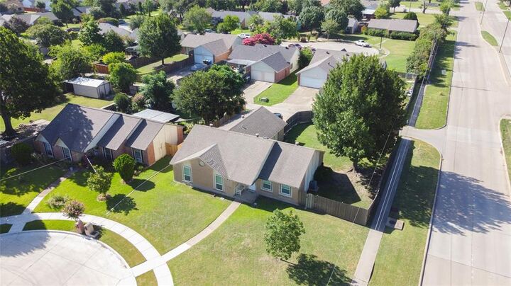 Property Photo:  720 Camilla Lane  TX 75040 