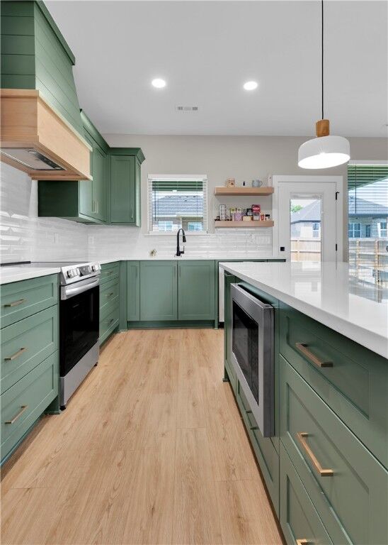 Property Photo:  872 Round Top Street  AR 72753 