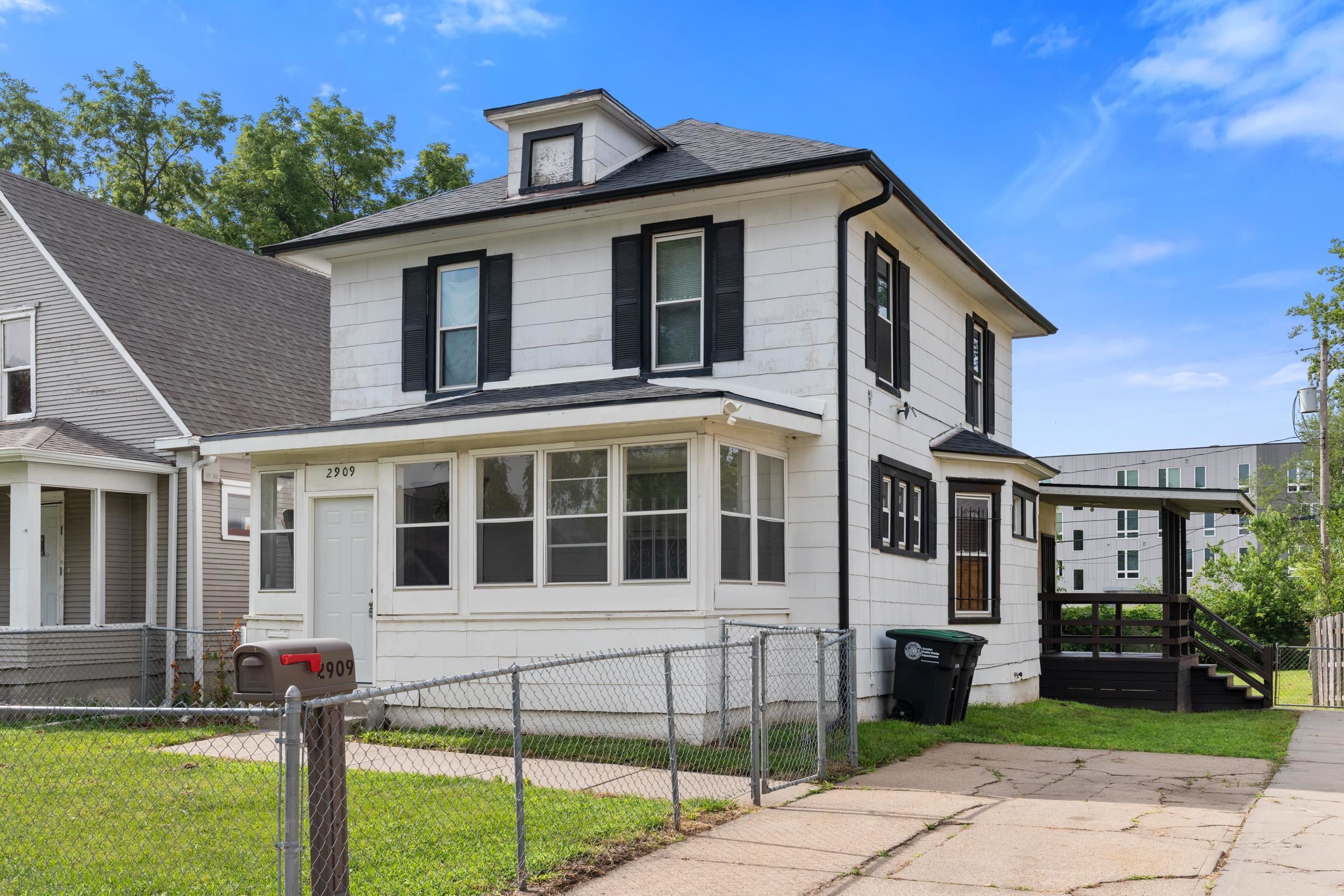 2909 Bristol Street  Omaha NE 68111 photo
