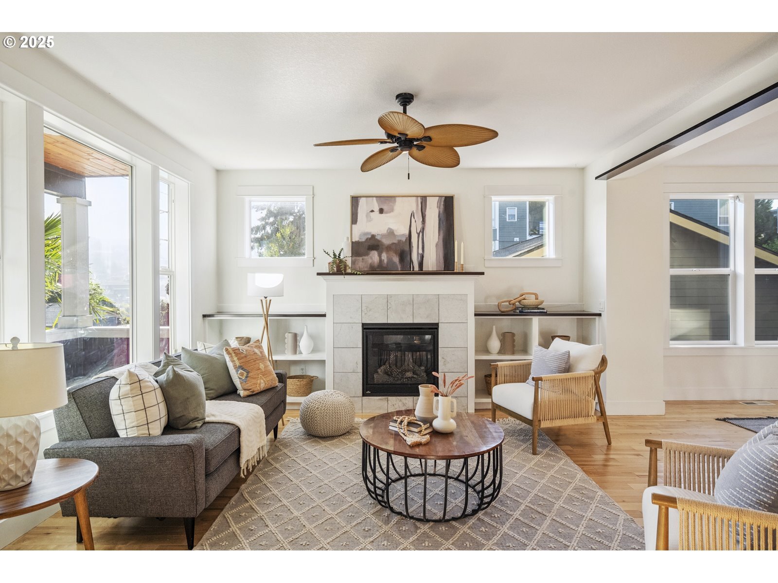 Property Photo: 8075 N Edison St OR 97203