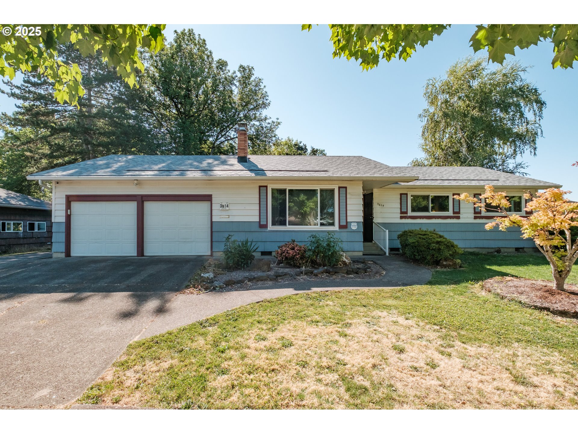 Property Photo: 3614 31st Ave OR 97301