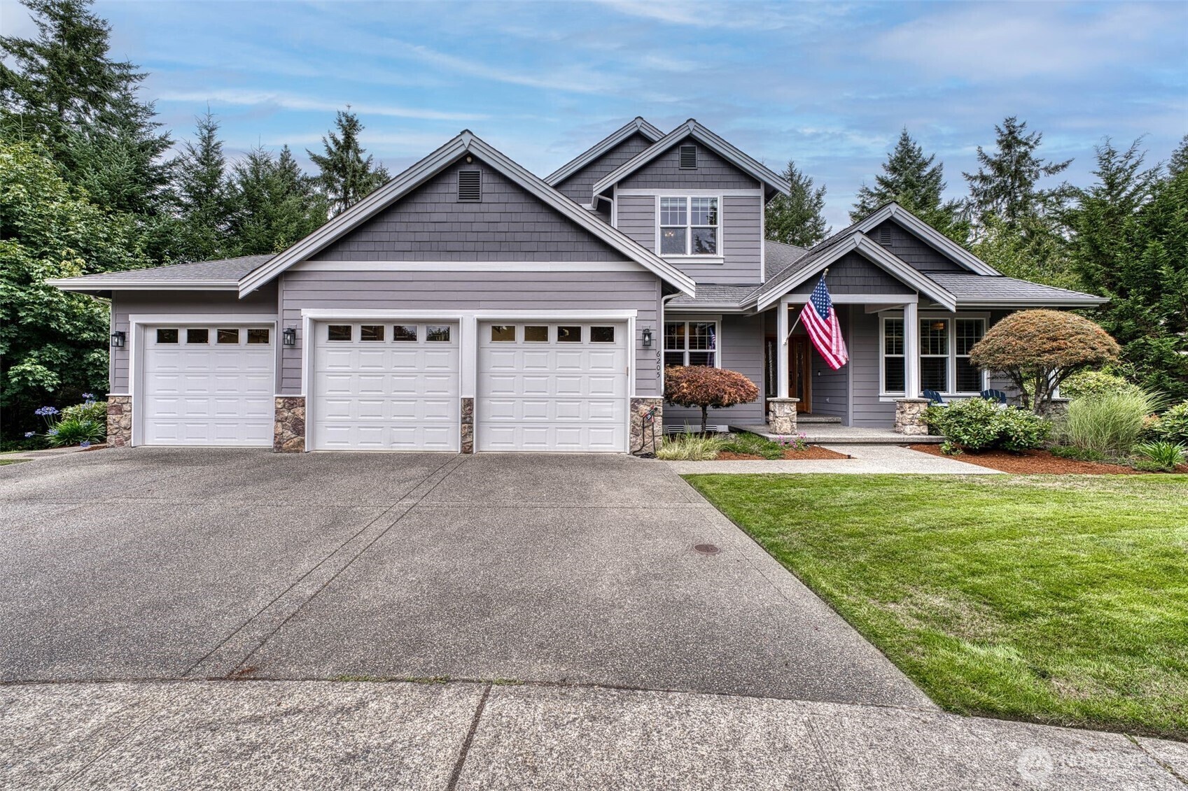 Property Photo: 6205 116th Street Ct WA 98332